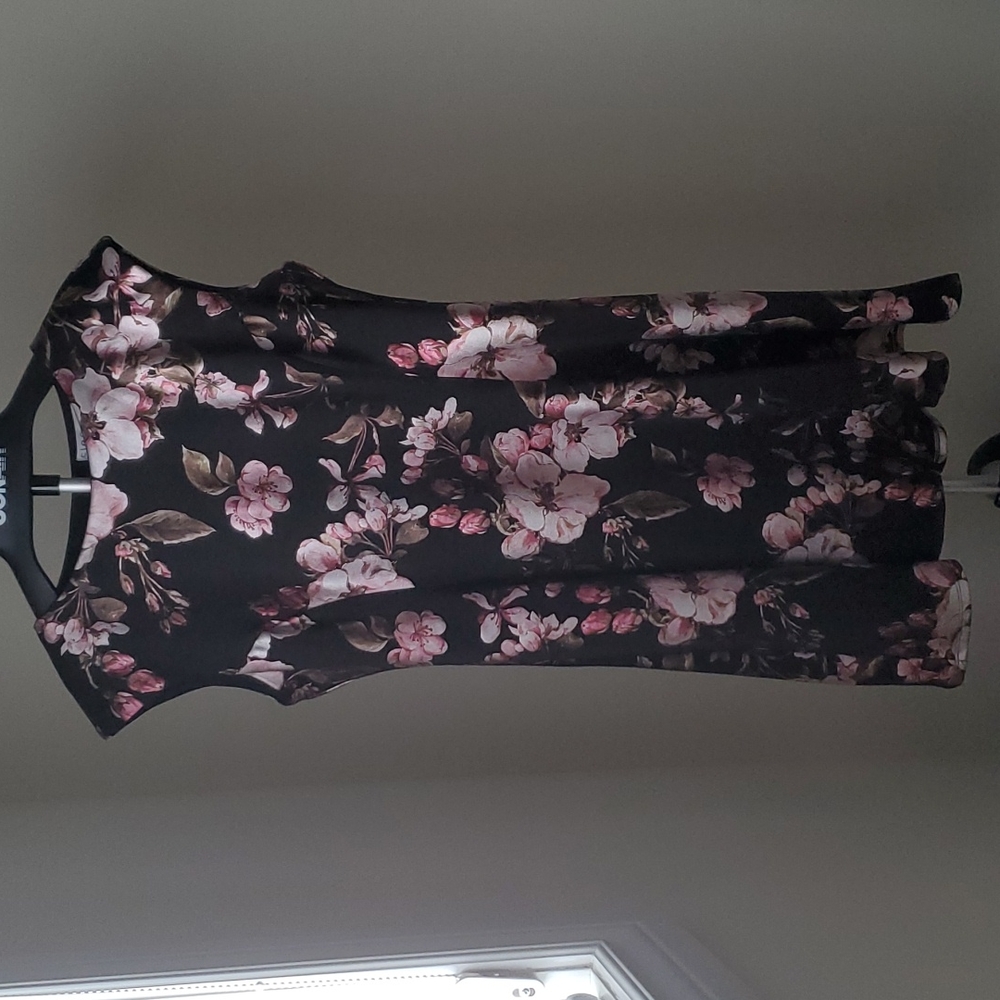 Pink metallic foil blossom floral print Cleo princess cut dress in size XL